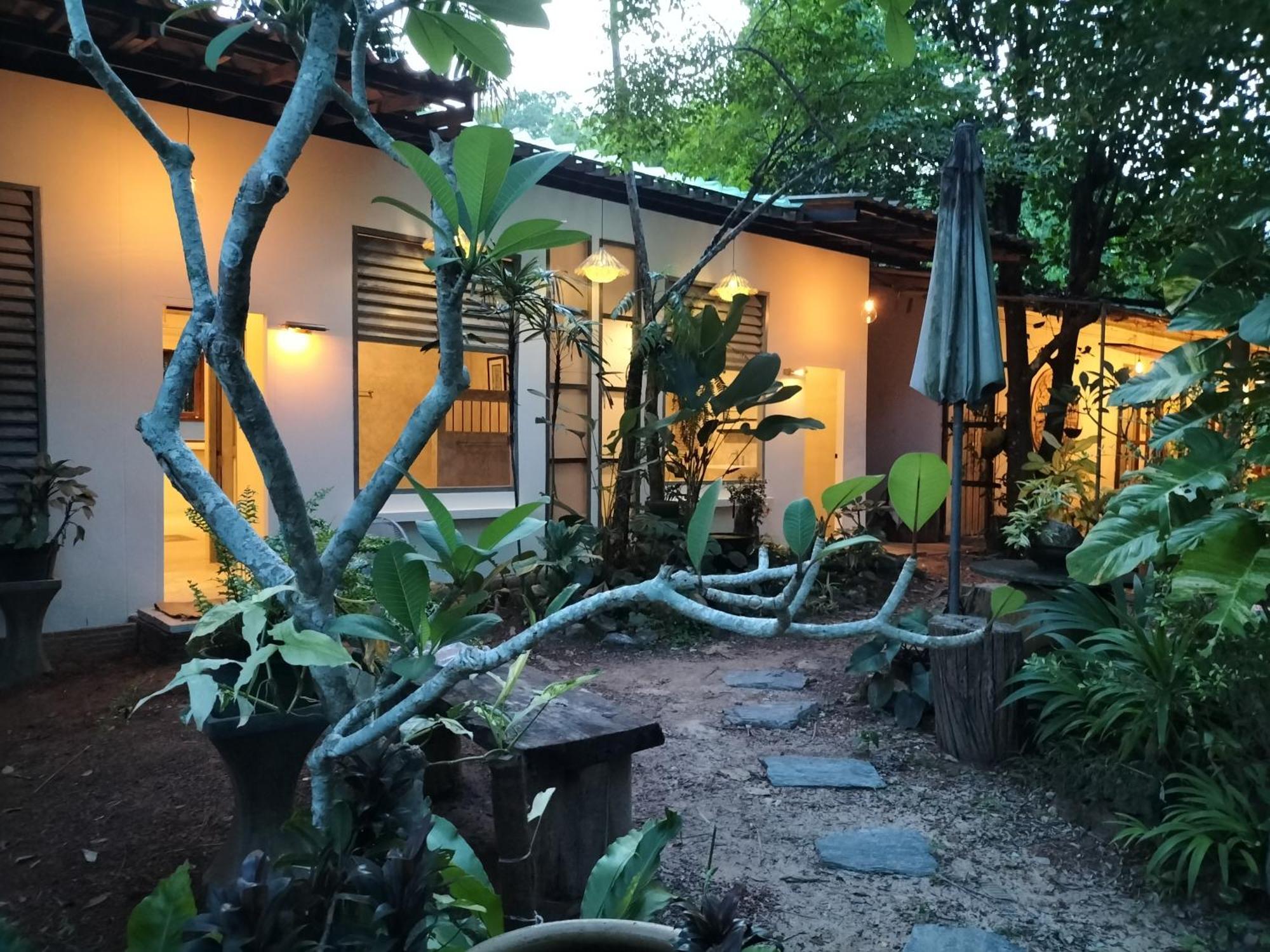 טראט Baan Hotelier Resort מראה חיצוני תמונה